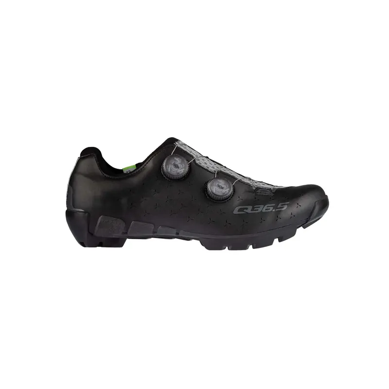 Q36.5 Schoenen Q36.8 Beperkt Aanbod